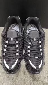 أحذية رياضية عالية الجودة لزيادة الطول للجنسين مع وسائد هوائية، رائجة البيع بالجملة - Product Image 3