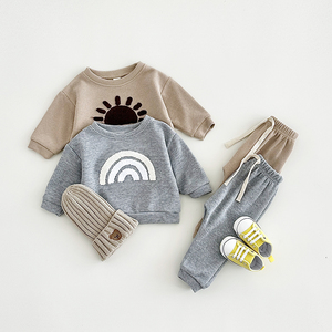 Vintage 2PCS Casual Baby Kleidung Set für Jungen und Mädchen Frühling Herbst Neugeborene Langarm Kleidung mit Regenbogen Sonne Stickerei - Product Image 1