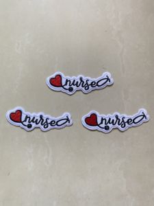 Le <span class=keywords><strong>patch</strong></span> brodé de logo d'électrocardiogramme de mode classique peut être repassé sur les vêtements bricolage petit <span class=keywords><strong>patch</strong></span> de coeur - Product Image 3