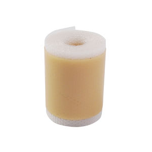 Rouleau de ruban en <span class=keywords><strong>silicone</strong></span> réutilisable Bande de <span class=keywords><strong>cicatrice</strong></span> en <span class=keywords><strong>gel</strong></span> de <span class=keywords><strong>silicone</strong></span> souple respirante pour la récupération par césarienne et chirurgie 2.5CM * 1.5M - Product Image 4