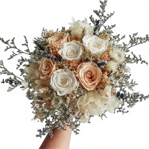 Ramo de Rosas de Color Suave y Duradero, Ramo de Flores Redondo para Boda - Product Image 1