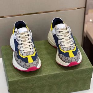 Zapatillas de Marca de Alta Calidad al por Mayor para Mujer y Hombre Zapatos de Lujo de Diseñador para Caminar Zapato Deportivo de Lujo Personalizado en Piel Genuina - Product Image 6