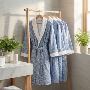 Peignoir en tricot doux double couche de qualité supérieure unisexe - Extérieur en microfibre imprimé avec doublure en polaire chaude pour l'hiver et comme cadeau - Product Image 6