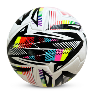Ballons de football de tournoi à rebond élevé et ballons de football édition ligue pour le jeu en intérieur et en extérieur - Product Image 2