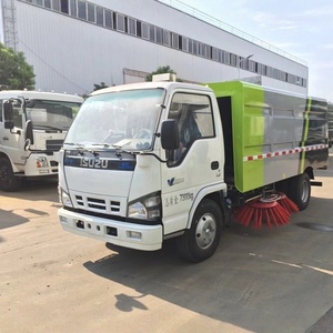 Camión barredor de calles pequeño ISUZU 4*2 de 5.5 metros cúbicos personalizado a bajo precio, camión de vacío para carreteras, vehículo de saneamiento urbano - Product Image 2
