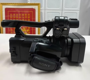 Caméra vidéo professionnelle HXR-NX100 d'occasion, zoom optique 12x, caméra vidéo FHD - Product Image 2