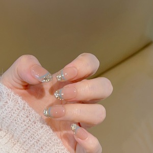 Unghie Finte Eleganti Nude con Punta Francese, Glitter Diamantato, 10 Pezzi, Fatte a Mano, Adesive, per Uso Quotidiano, Logo Personalizzabile - Product Image 4