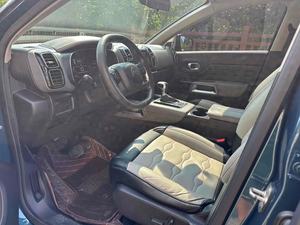 <span class=keywords><strong>Citroen</strong></span> C5 AIRCROSS 350THP 6AT 2WD LHD 5 Posti Benzina SUV Compatto Sedili in Pelle Cerchi in Lega R19 Pneumatici 2017 - Product Image 2