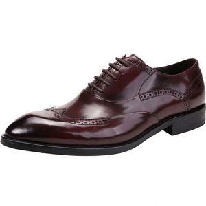 Chaussures habillées en cuir véritable pour hommes, style britannique, richelieu embossé, bout pointu, en cuir de vachette, pour tenue de ville de luxe - Product Image 1