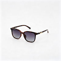 Lunettes de soleil polarisées OEM, monture carrée intégrale effet écaille de tortue, dégradé UV400, logo personnalisé, design chaîne, vente en gros, durables et confortables