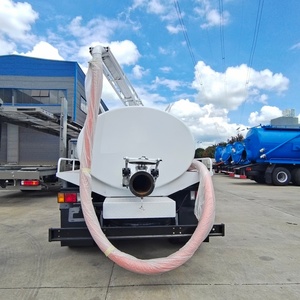 Camion-citerne à vide Isuzu 6000 litres pour l'aspiration des eaux usées et des fosses septiques - Product Image 6