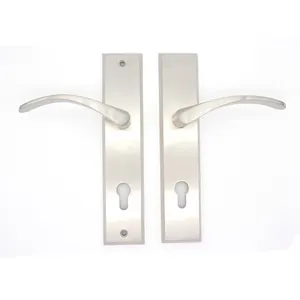 Metal ahşap kapılar için Euro profil anahtar deliği kare döküm plaka ile Modern SS L şekli katı kolu kapı kolu