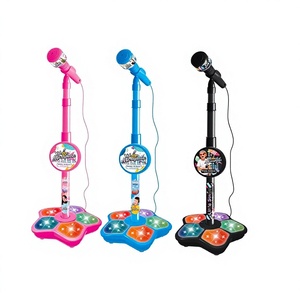 Cadeau pour enfants, microphone mignon avec support, lumière clignotante pour le karaoké, jouets musicaux pour enfants - Product Image 1