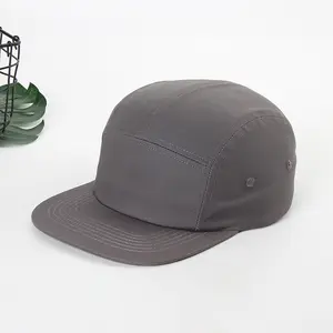 Benutzer definierte Logo Stickerei Trucker Hut flache Krempe Baseball Snapback Blank Baumwolle fünfteilige Camp Cap 5 Panel Hüte Sport kappe für Männer