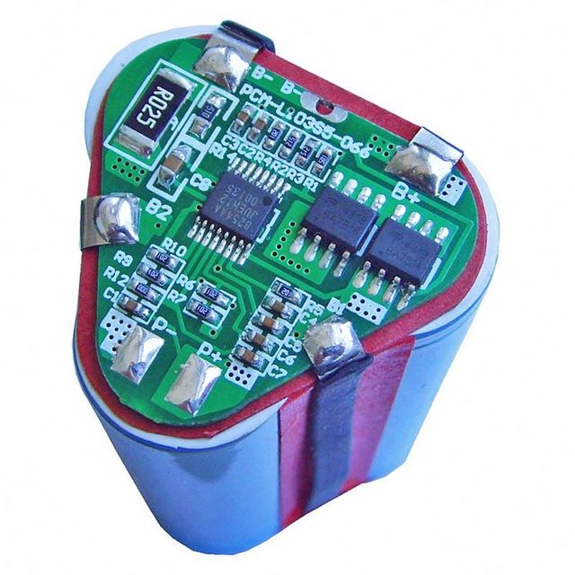 3s 4A Triangular PCM BMS for 10.8V 11.1V 12V Li-ion/Lithium/ Li-Polymer 9V 9.6V LiFePO4 Battery Pack Size L32*W30*T3.5mm