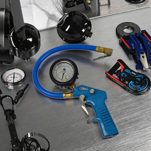 220 psi उच्च गुणवत्ता एल्यूमीनियम मिश्र धातु डायल कार गन-प्रकार शॉकप्रूफ टायर दबाव गेज के साथ pvc hose प्रमाणित - Product Image 5