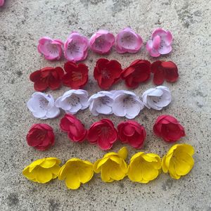 Têtes de fleurs de prunier artificielles en soie, 4 cm, pour décorations de mariage et décoration intérieure, accessoires de bricolage - Product Image 1