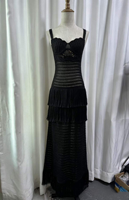 KD2449 Nouvelle Robe d'été en tricot pour femme, style mode, à col carré long, bretelles ajourées au crochet, patchwork à pompons, style resort