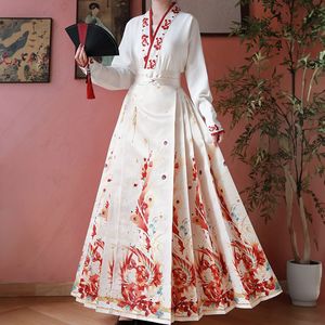 Conjunto de dos piezas <span class=keywords><strong>Hanfu</strong></span> rojo Falda elegante con cara de caballo bordada con parte superior blanca Ideal para eventos culturales - Product Image 2