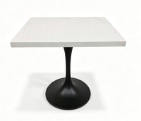 Table d'appoint carrée avec plateau en pierre et base en métal noir, mobilier personnalisé, table basse moderne pour chambre d'hôtes