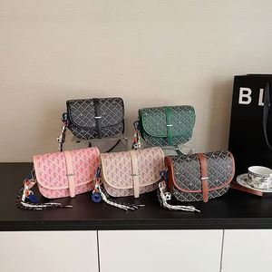 Sac bandoulière étanche pour téléphone portable, pochette verticale pour monnaie, mini sacs bandoulière personnalisés pour femmes - Product Image 1