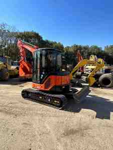 Excavatrice sur chenilles Hitachi ZX50 d'occasion en très bon état, type mini, comme neuve, à vendre - Product Image 4