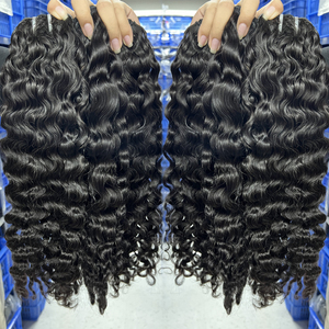 Extensiones de Cabello Humano Remy Virgen 100% Sin Procesar, de un Solo Donante, con Trama de Piel, Rizadas, de la India/Vietnam/Birmania - Product Image 2