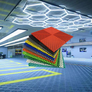 Piastrelle Incastrabili per Pavimento di Garage, Officina e Detailing Auto, Tappetino <span class=keywords><strong>in</strong></span> <span class=keywords><strong>Plastica</strong></span> Resistente - Product Image 1