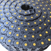 Chaîne de guidage de câbles en nylon robotique Yodel Reverse Bend Cadena Porta Cable De s Shape 55*150 pour l'industrie de la transmission robotique