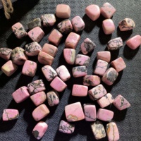 Vente en gros de cristaux naturels cube carré cristaux de rhodonite rose pierres dégringolées
