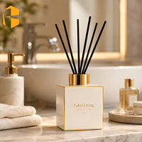 FUBEI LIVING Bouteille diffuseur de parfum carrée de luxe en céramique blanche avec bouchon électroplaqué doré, récipient vide pour diffuseur d'arômes