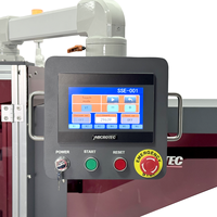 Microtec APEX SSE-001, machine de placement robotisée entièrement automatique pour films DTF, pour systèmes d'impression de t-shirts par transfert thermique