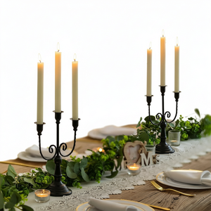 Candélabre en fer noir à 3 bras, porte-bougie fait main, écologique, durable, imperméable, décoration de la maison, mariage - Product Image 1