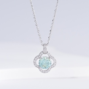 Collier carré vert en argent sterling 925 plaqué rhodium, avec pendentif zircon, pour usage quotidien, luxe, été. - Product Image 5