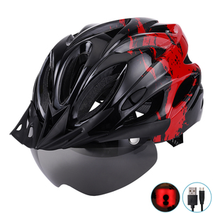 Casco de monopatín clásico para adultos, ligero, con lente magnética, recargable, luz trasera LED - Product Image 2