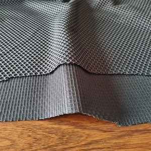 Compra <span class=keywords><strong>al</strong></span> <span class=keywords><strong>por</strong></span> <span class=keywords><strong>mayor</strong></span> del 2025 superventas nuevo cojín de asiento de coche de filamento brillante <span class=keywords><strong>tela</strong></span> de malla sándwich - Product Image 2