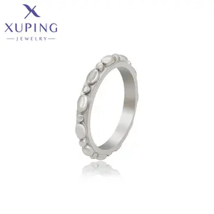 16302 Xuping bijoux bague en acier inoxydable femmes bijoux de mode plaqué platine femmes bijoux neutre Simple anneau