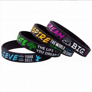 Bracelet en silicone personnalisé avec logo imprimé – Créez, inspirez, croquez la vie avec style - Product Image 3