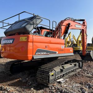 รถขุดดิน Doosan DX300LC-9C มือสอง เครื่องจักรก่อสร้างแบบไฮดรอลิก รถตีนตะขาบ ของแท้ 30 ตัน DX300LC-9 DX300 รถขุดขนาดใหญ่ - Product Image 3