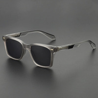 Vente en gros de lunettes de soleil luxueuses, élégantes, classiques et à monture carrée en PC pour l'extérieur, beige, orange, confortables, à la mode