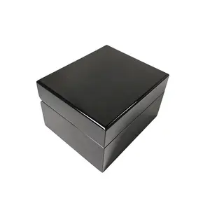 Lcquer Paint Mens Watches Packaging Black Luxury Wooden Watch Box Lining PU Leather