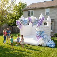 Château Gonflable Blanc de Qualité Commerciale, Facile à Installer, Idéal pour la Location Extérieure et les Événements Professionnels