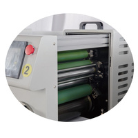 Impresora UV de Cama Plana con Función de Curado UV Integrada para Película de PVC en Rollo Comercial, Maquinaria de Serigrafía para Etiquetas Autoadhesivas