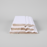 Moulures en bois massif personnalisées, directement de l'usine, apprêtées blanches, plinthes et lignes décoratives en bois pour la décoration intérieure
