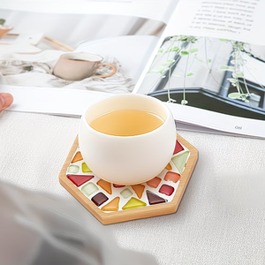 ชุดจานรองแก้วไม้แบบยังไม่เคลือบผิว 4 ชิ้น และจานรองแก้วไม้รูปหกเหลี่ยมแบบพิมพ์ลาย และถาดรองแก้วไม้ - Product Image 4