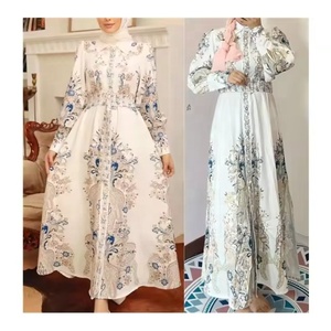 Abayas musulmanas tradicionales al por mayor: túnicas árabes, ropa estilo túnica islámica, <span class=keywords><strong>atuendo</strong></span> <span class=keywords><strong>de</strong></span> Medio Oriente, turco y <span class=keywords><strong>de</strong></span> los Emiratos Árabes Unidos - Product Image 1