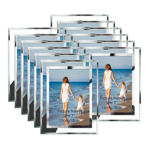 Cadre photo en verre cristal 4*6 pouces personnalisé blanc pour bureau - Vente flash - Product Image 1