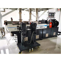 Chaîne de production de compoundage et de pelletisation d'extrudeuses à double vis de fibre de retraitement de nylon PA