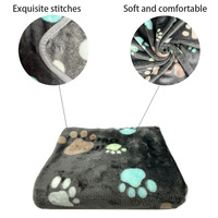 Tapis pour animaux de compagnie super doux avec empreintes de pattes, couverture en polaire corail confortable pour chiens et chats