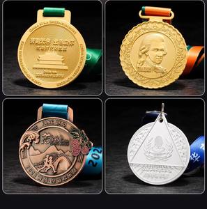 Médailles de Taekwondo et de Natation Personnalisées en Gros d'Usine, Rubans de Compétition Sportive, Médailles Plaquées Or avec Gravure Laser UV et Émail 3D Personnalisé - Product Image 5